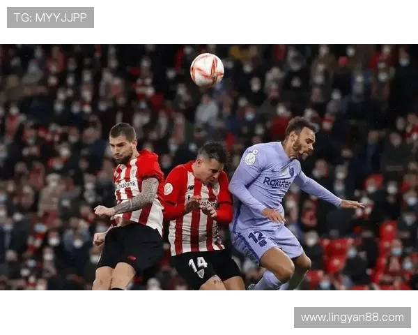 阿拉维斯逼抢体系