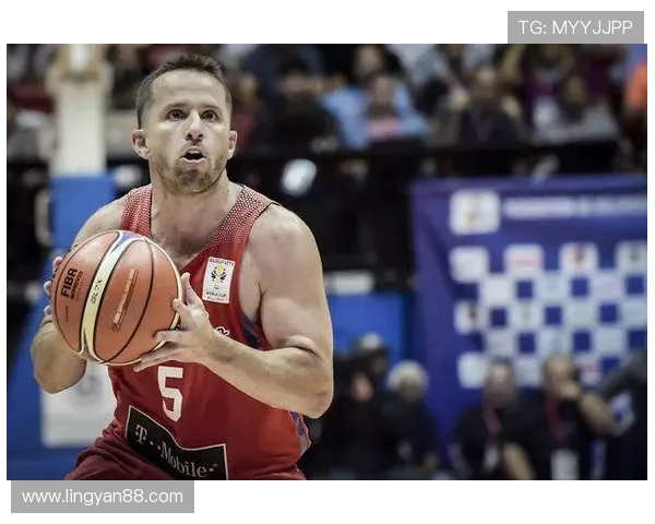 拉贾·朗多无球跑动提升球队进攻节奏明显超越传统控卫